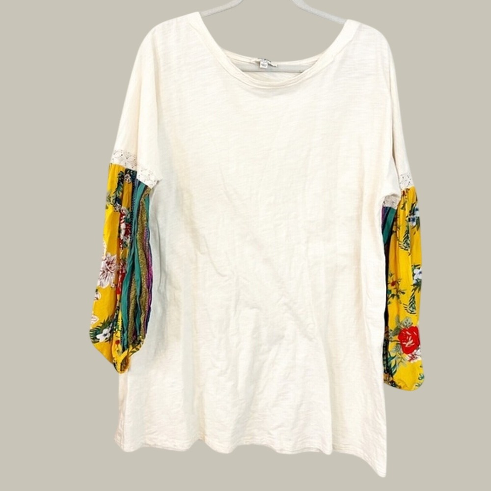 Umgee USA Womens Large Cream Boho Floral Mixed Media Balloon Sleeve Top A4303